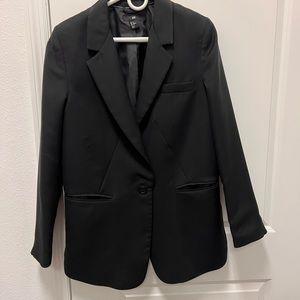 H & M ladies blazer in size 12